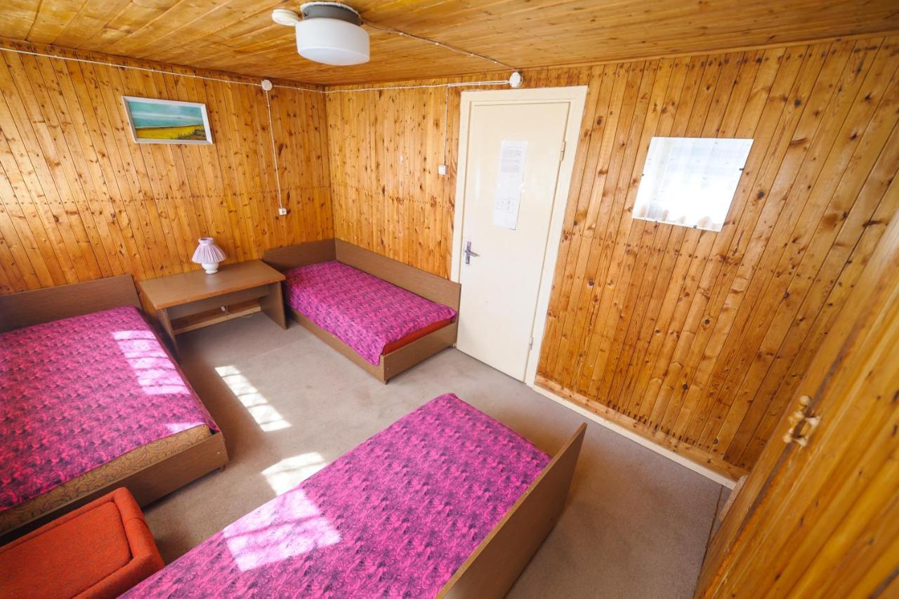 Nostalgija Pervalkoje Hostel Neringa Εξωτερικό φωτογραφία