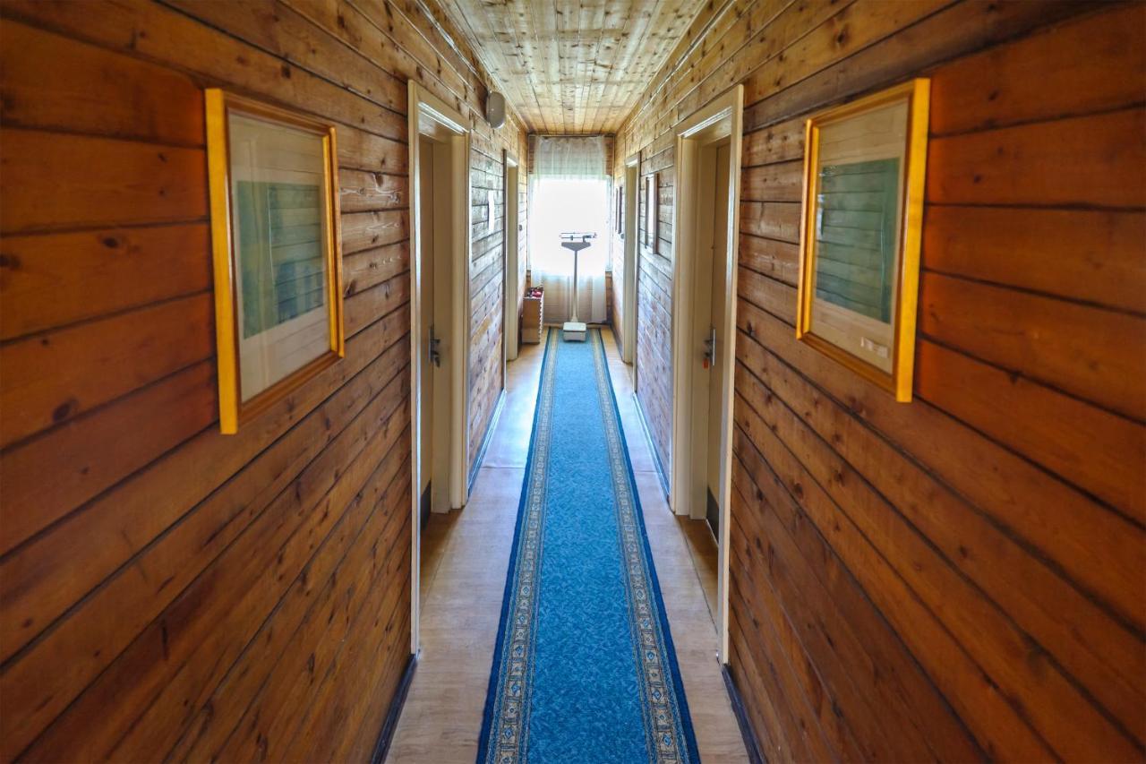 Nostalgija Pervalkoje Hostel Neringa Εξωτερικό φωτογραφία