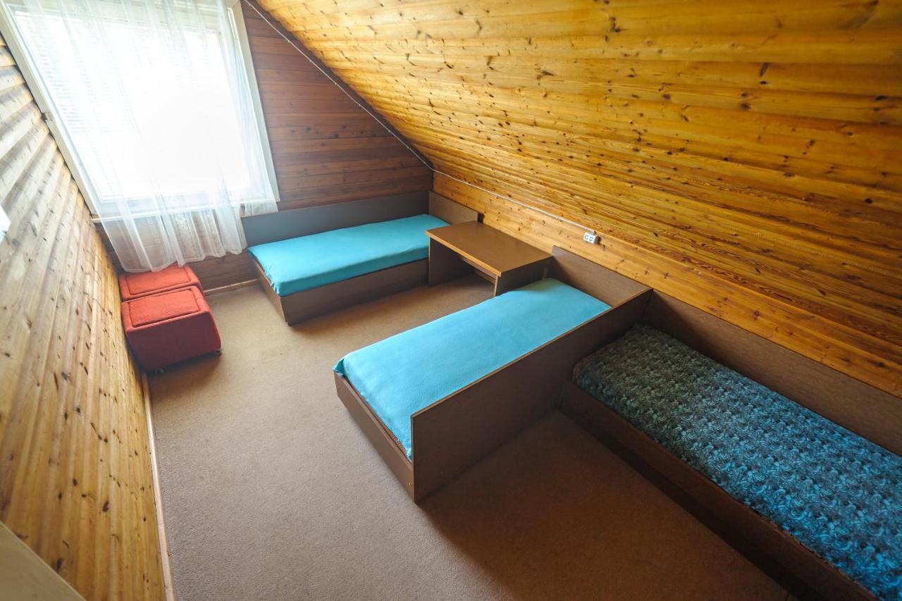 Nostalgija Pervalkoje Hostel Neringa Εξωτερικό φωτογραφία